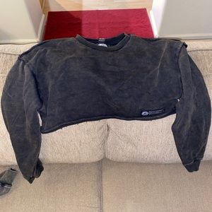 Alphalete Cropped Sweater